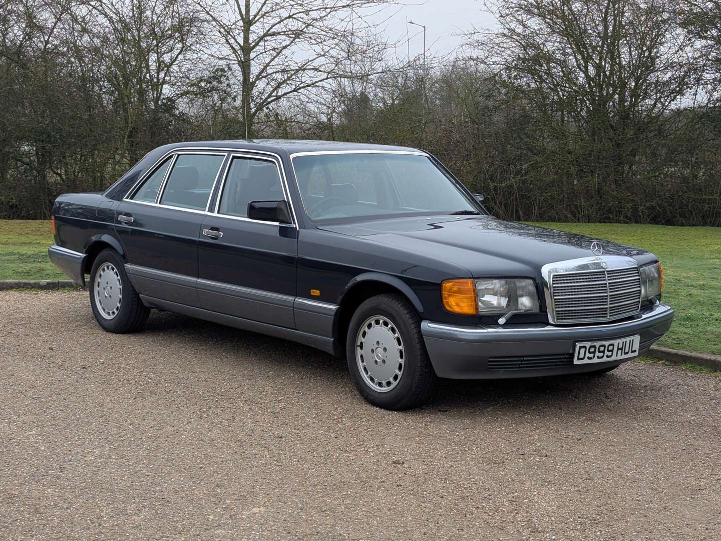1987 MERCEDES 420SEL W126 AUTO - Image 1