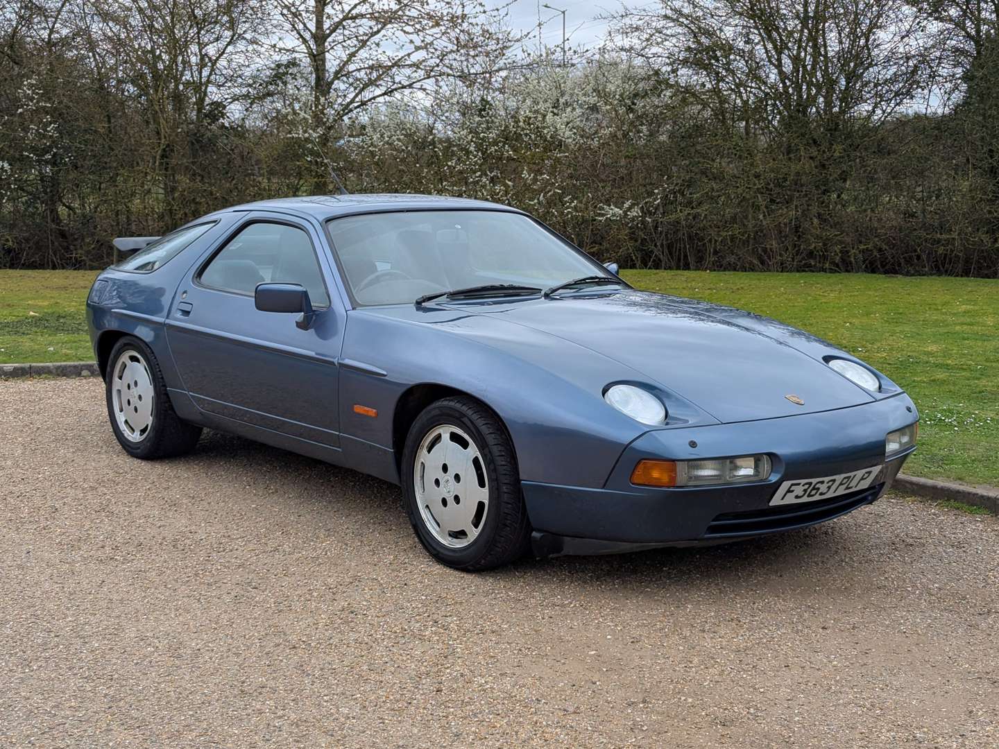 1989 PORSCHE 928 S4 AUTO - Image 1