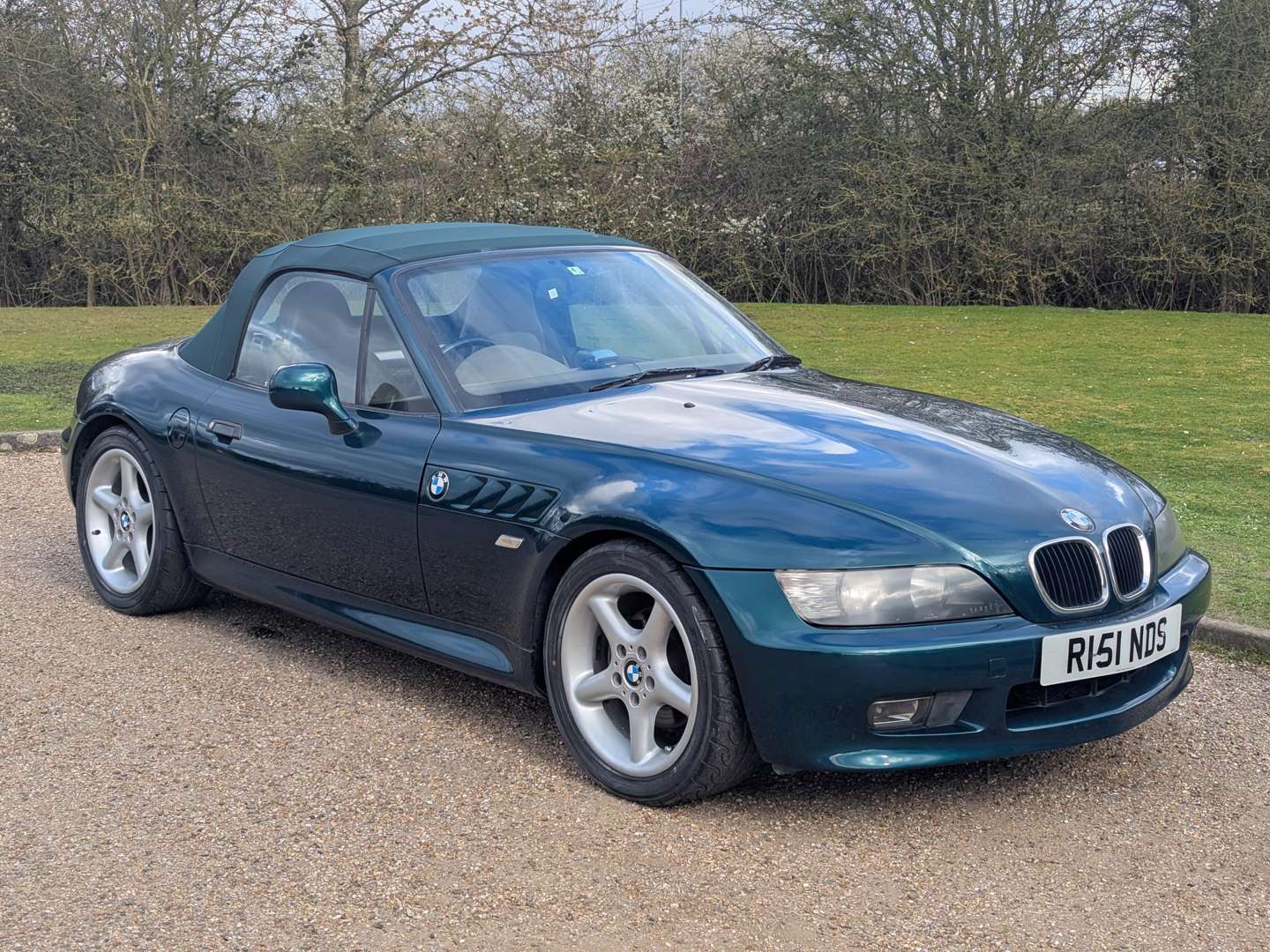 1998 BMW Z3 1.9L - Image 1