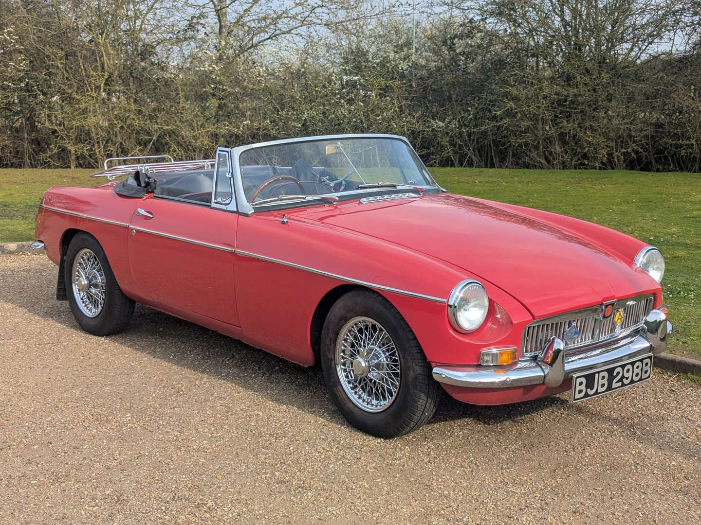 1964 MG B ROADTSER - Image 1