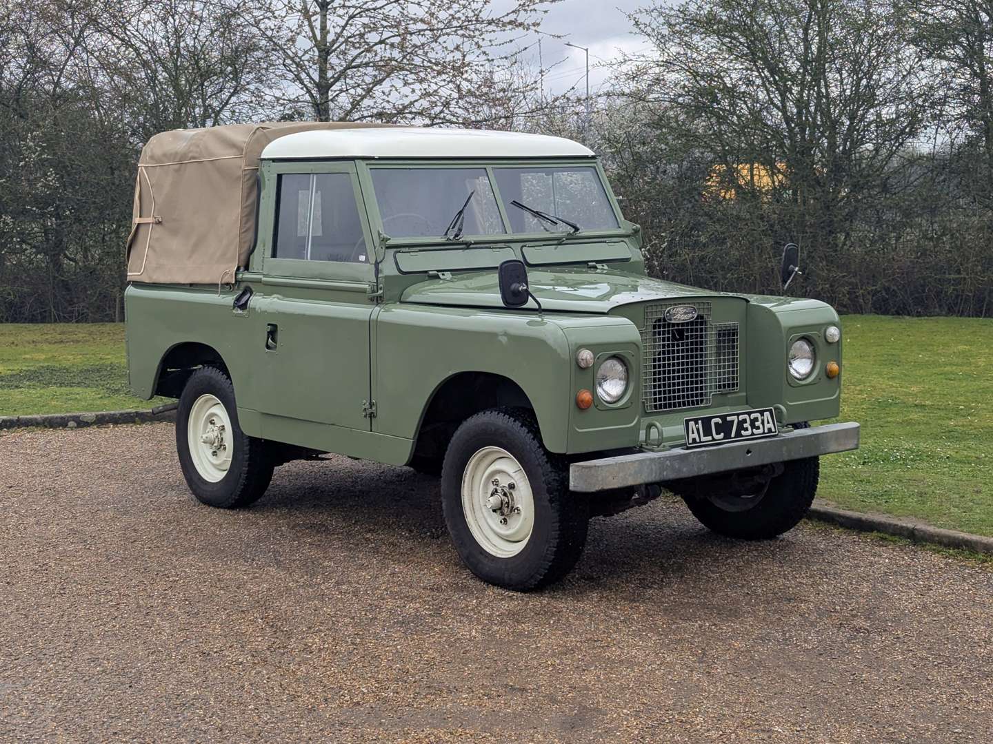 1963 LAND ROVER SERIES IIA - Image 1