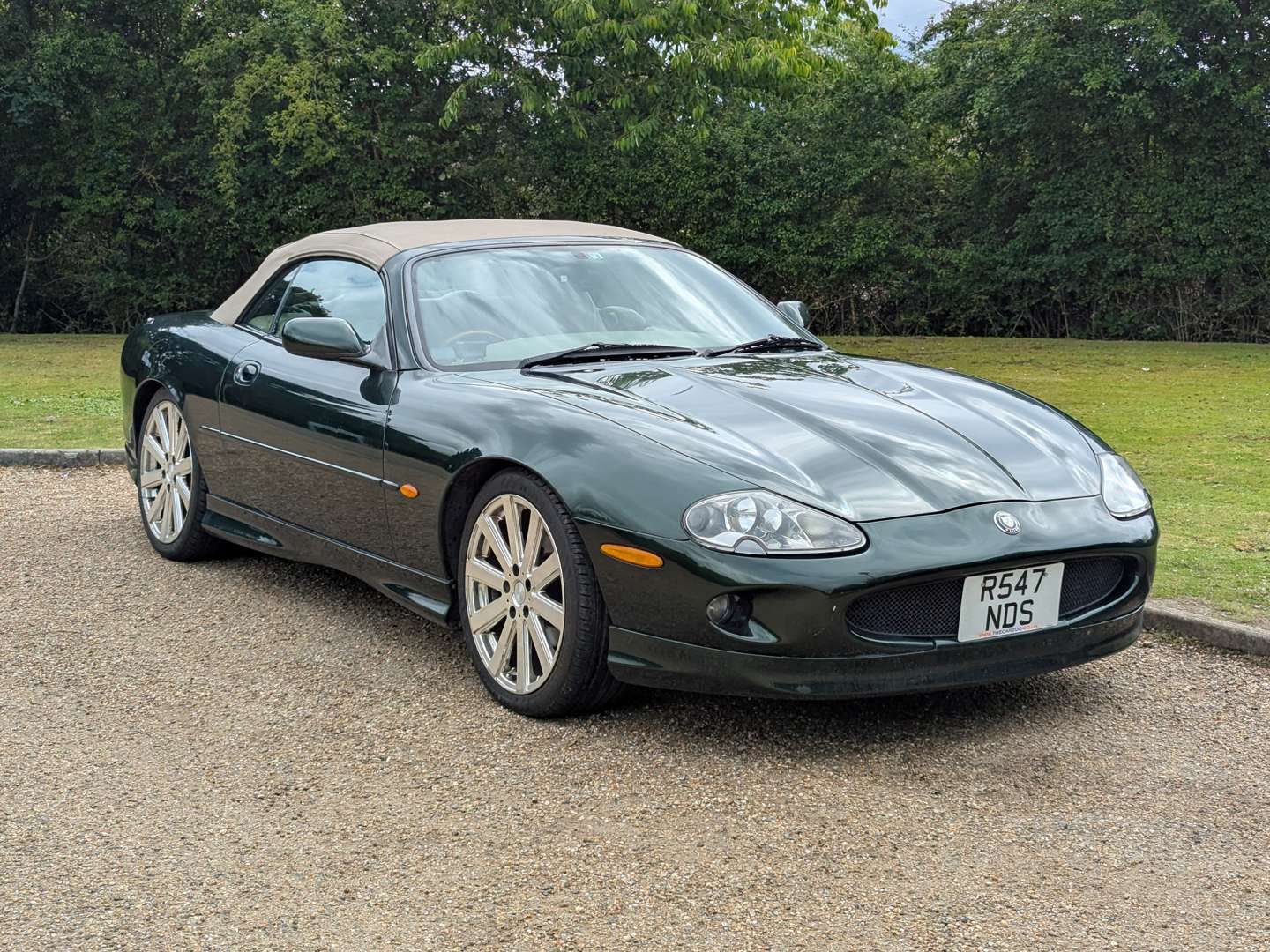 1997 JAGUAR XK8 CONVERTIBLE AUTO - Image 1