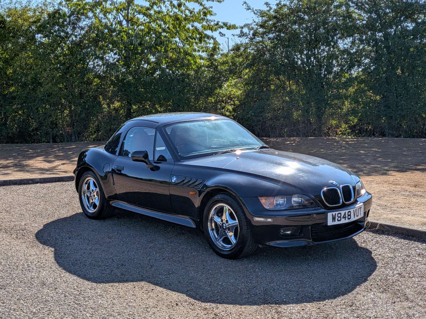 2000 BMW Z3 - Image 1