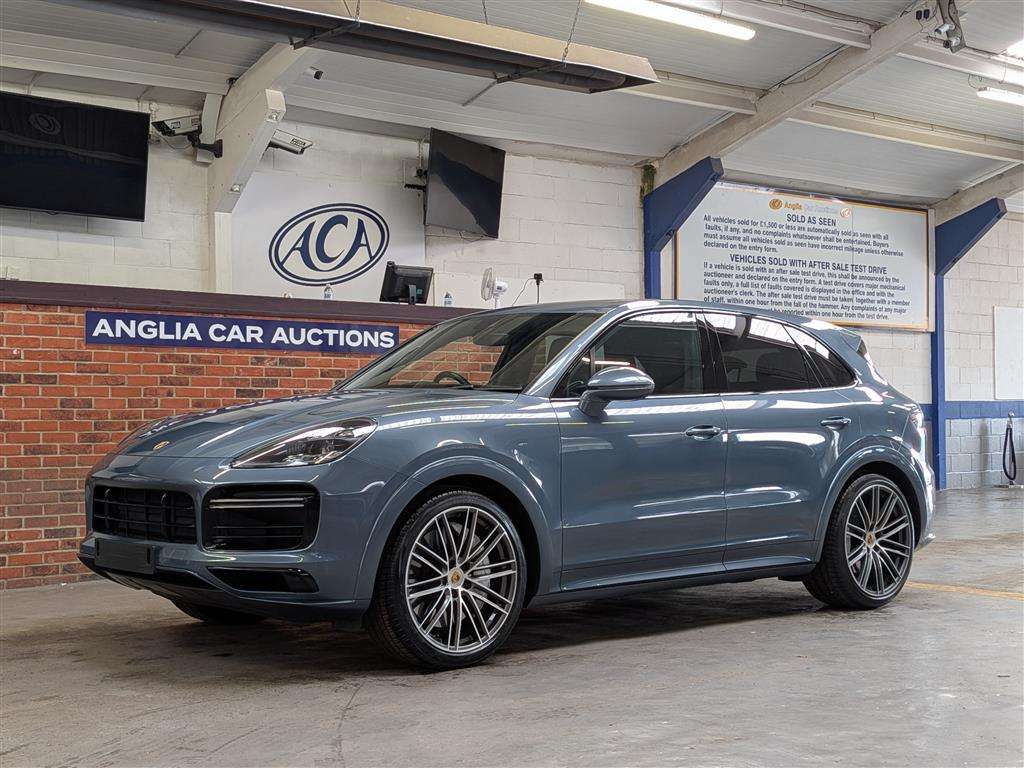 2020 PORSCHE CAYENNE V8 TURBO AUTO - Image 1