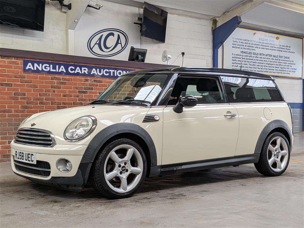 2008 MINI COOPER D CLUBMAN - Image 1
