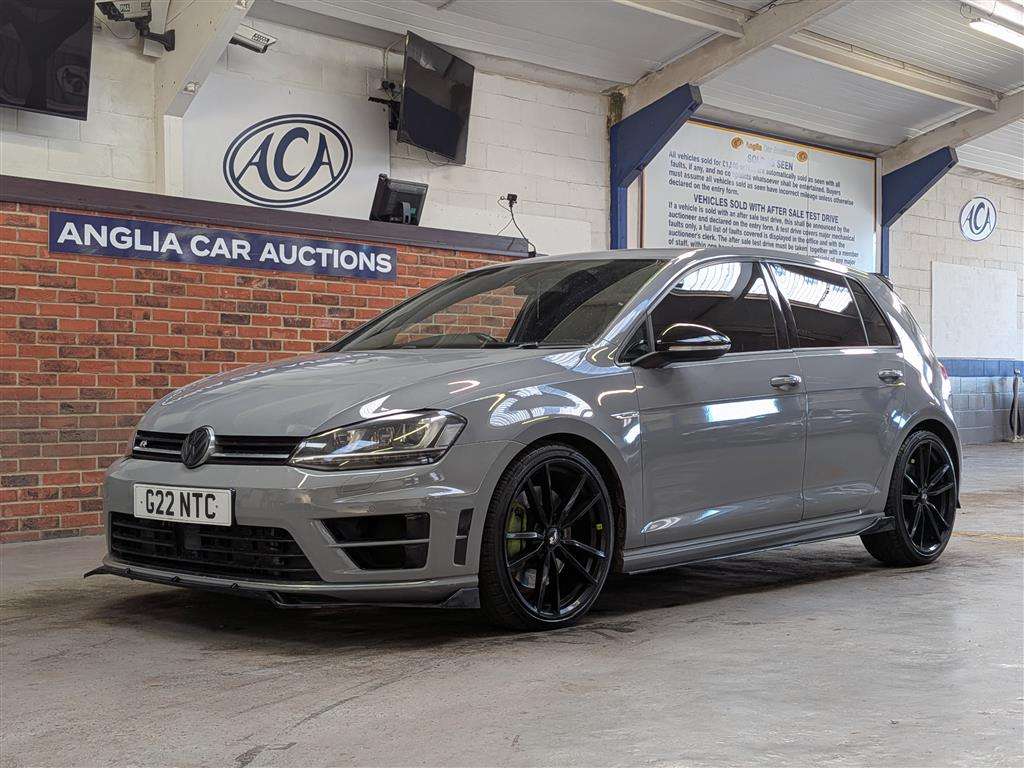 2015 VOLKSWAGEN GOLF R DSG - Image 1