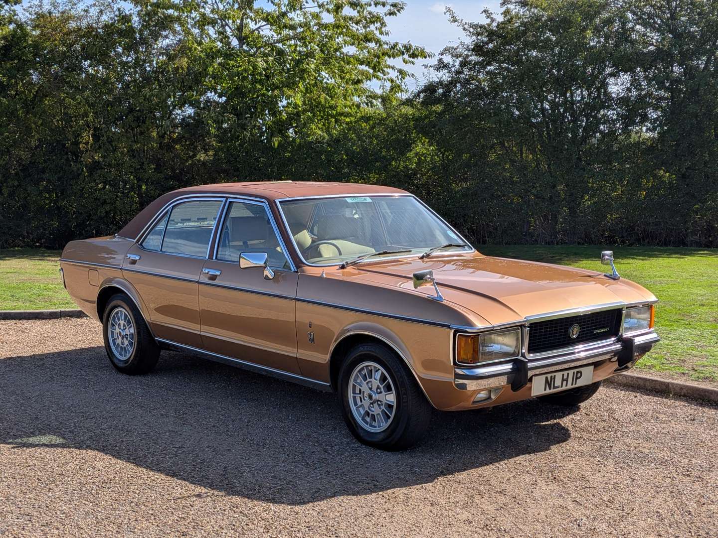1976 FORD GRANADA GHIA AUTO - Image 1