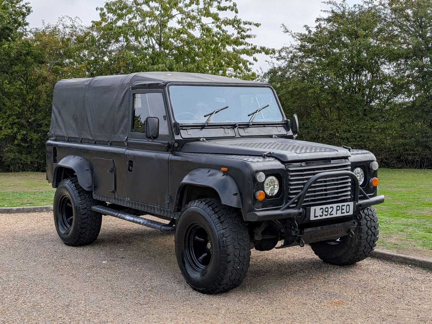 1994 LAND ROVER DEFENDER 110 - Image 1