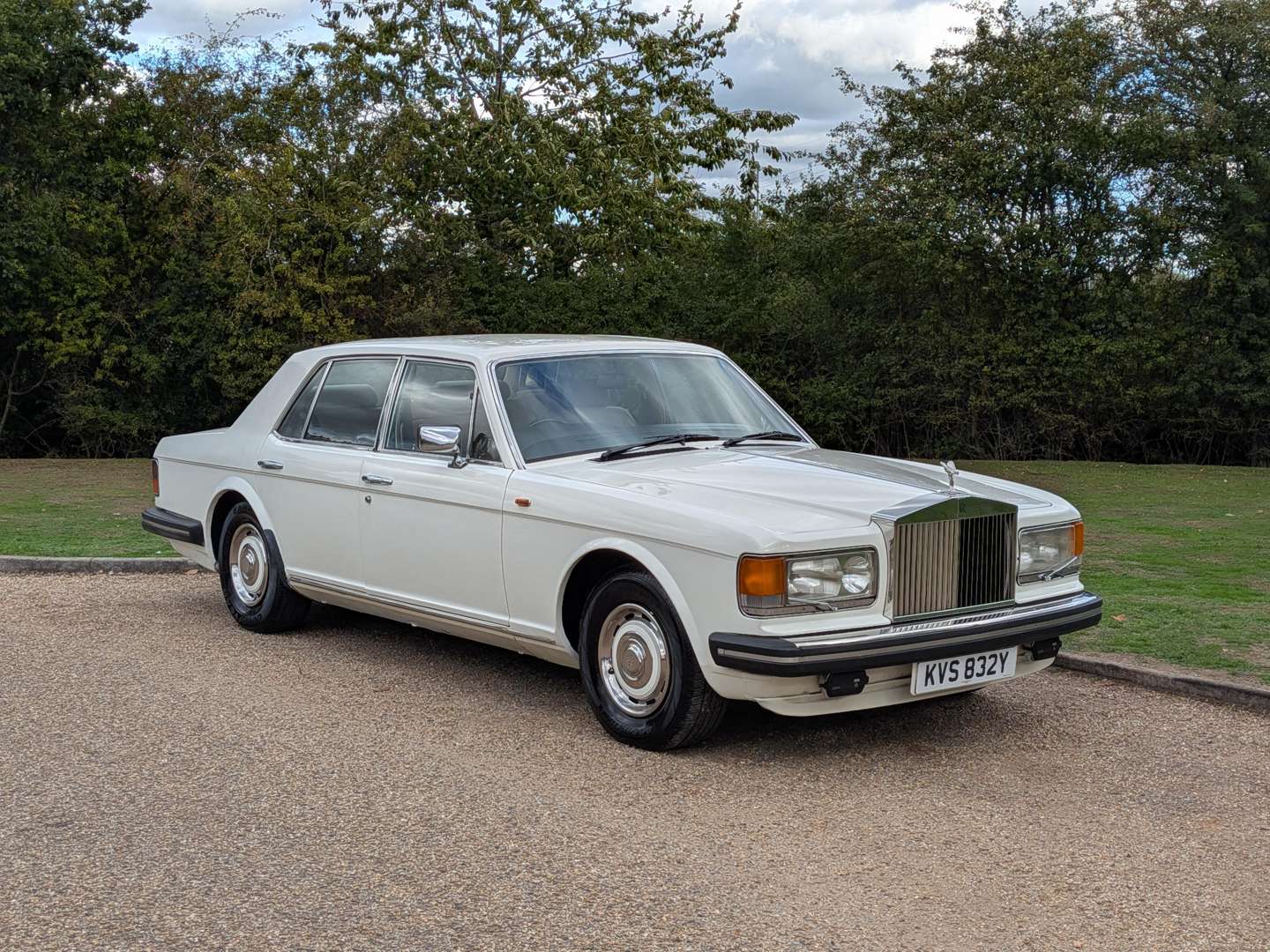 1982 ROLLS ROYCE SILVER SPIRIT - Image 1