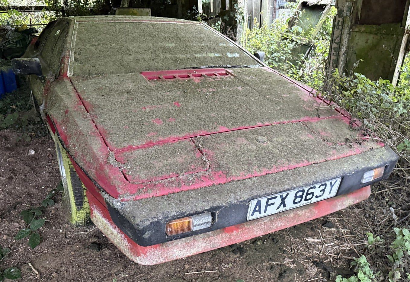 1982 Lotus Esprit Turbo - Image 1