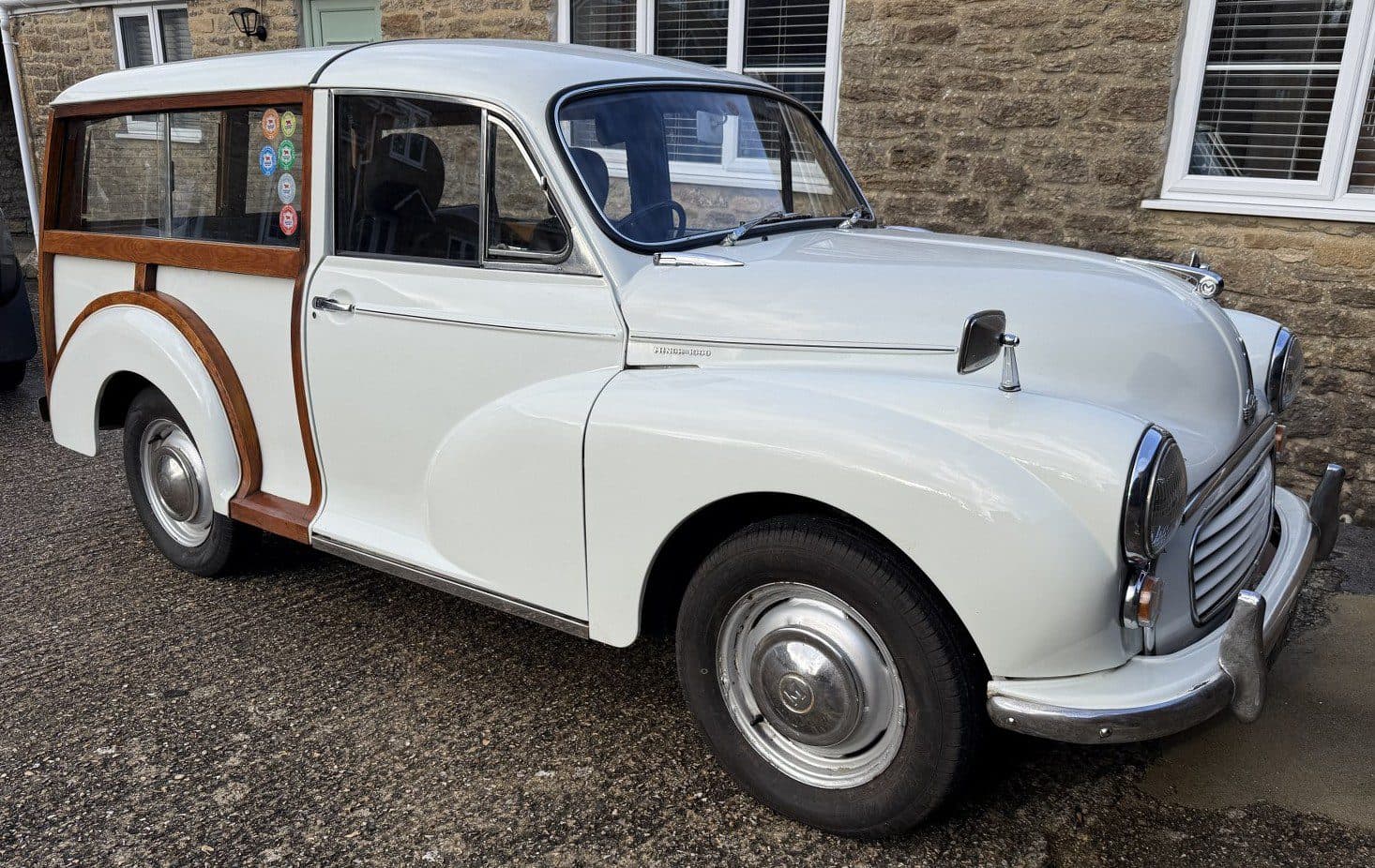 1970 Morris Minor Traveller - Image 1