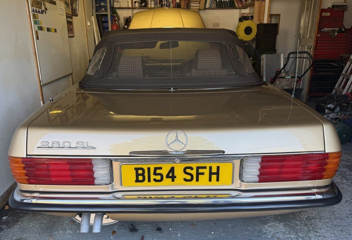 1984 Mercedes-Benz 280 SL - Image 1