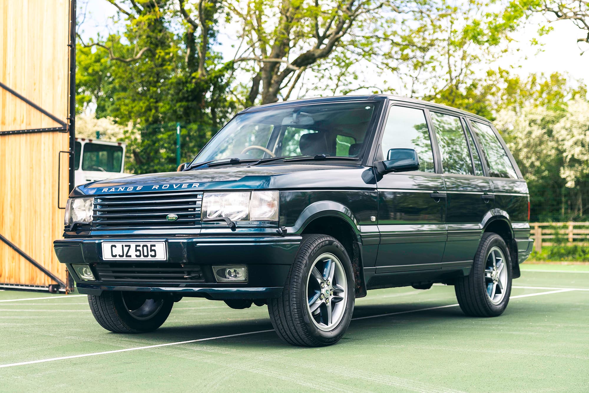 2000 Range Rover (P38) 4.6 V8 Holland and Holland Edition - Image 1