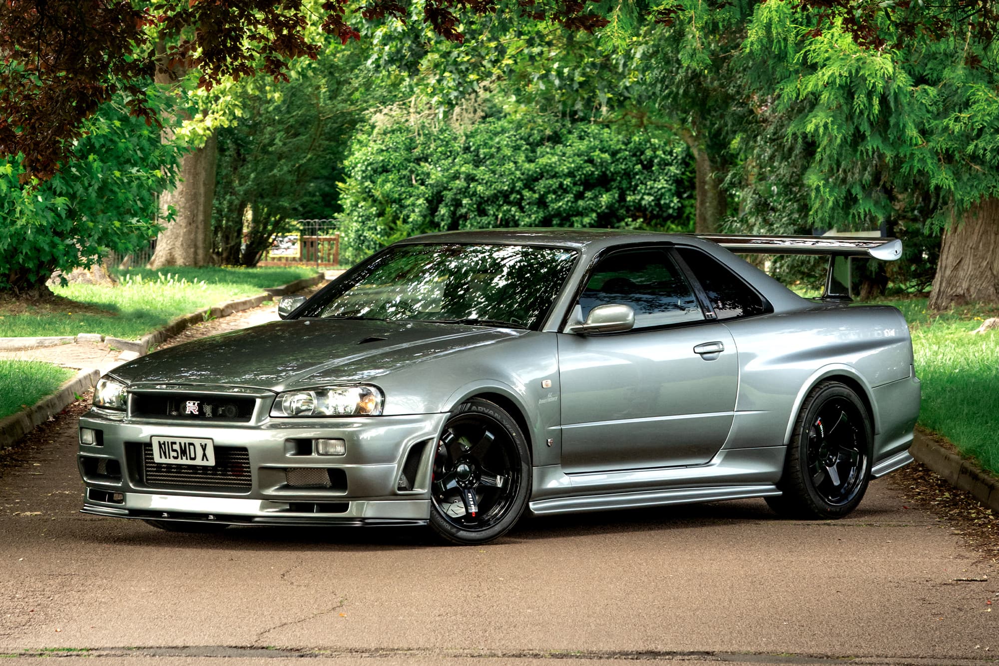 2001 Nissan Skyline (R34) GT-R V-Spec II - Nismo R-Tune 'R1' - Image 1