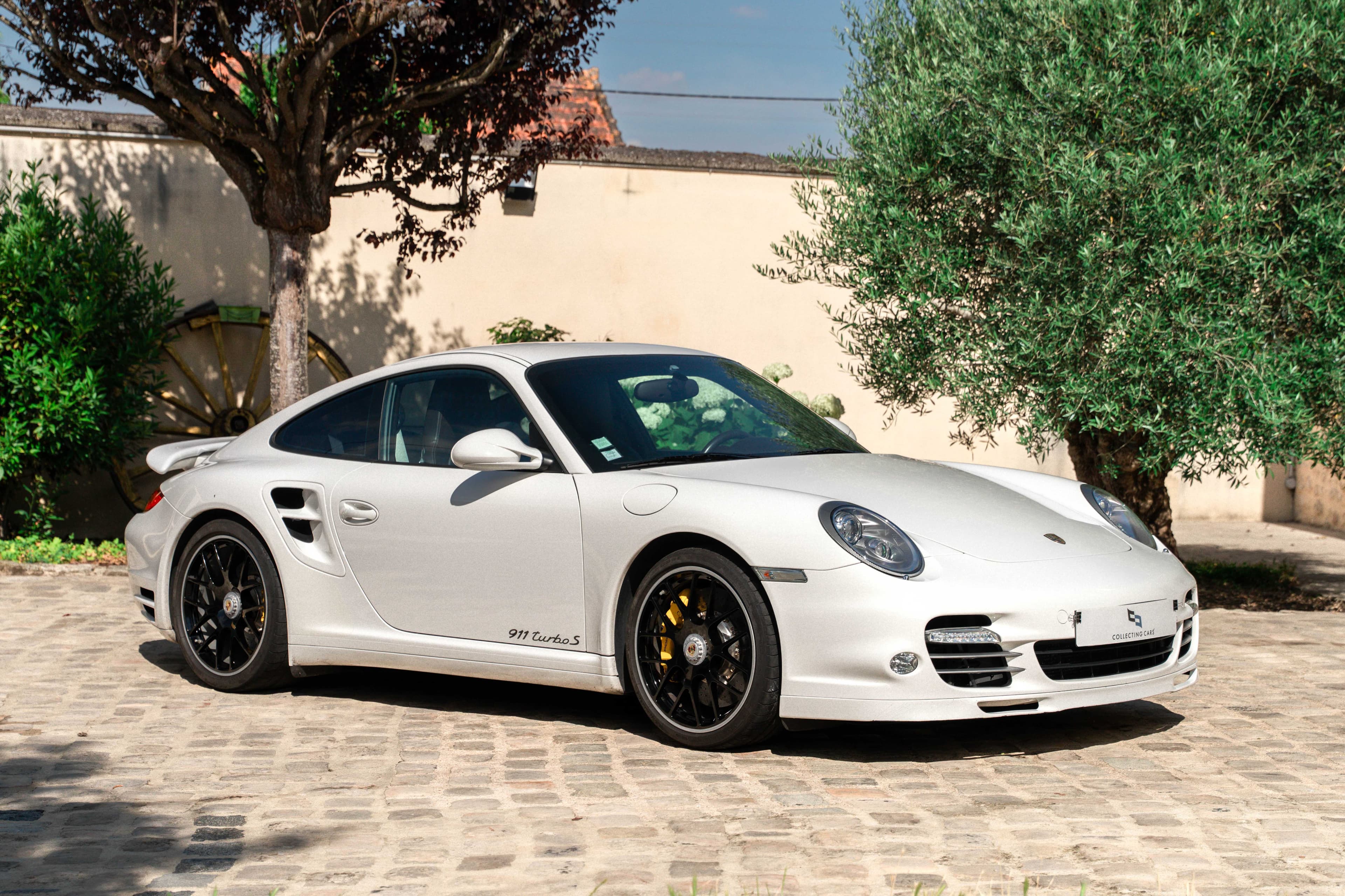 2011 Porsche 911 (997.2) Turbo S - Image 1