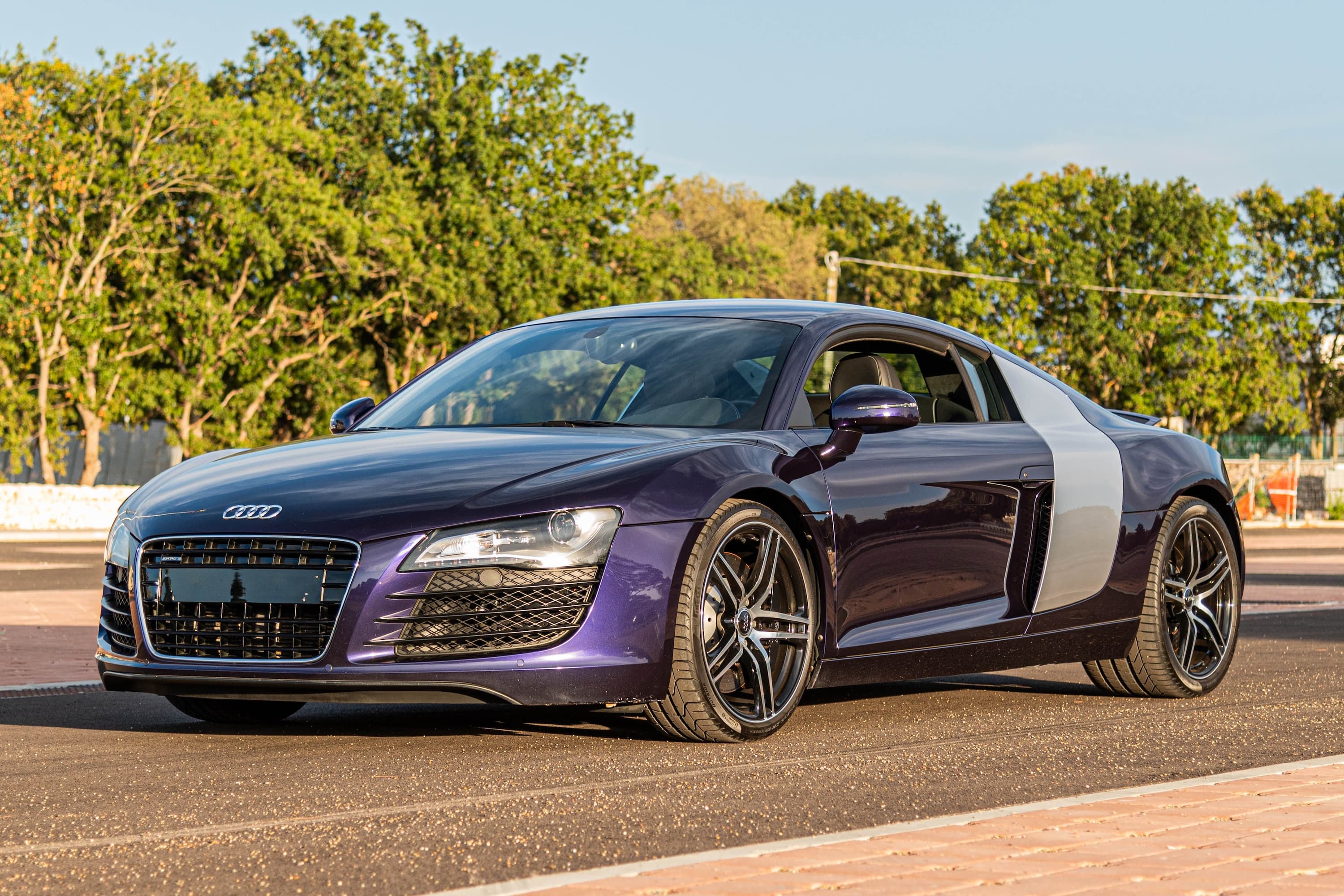 2008 Audi R8 V8 - Audi Exclusive - Image 1