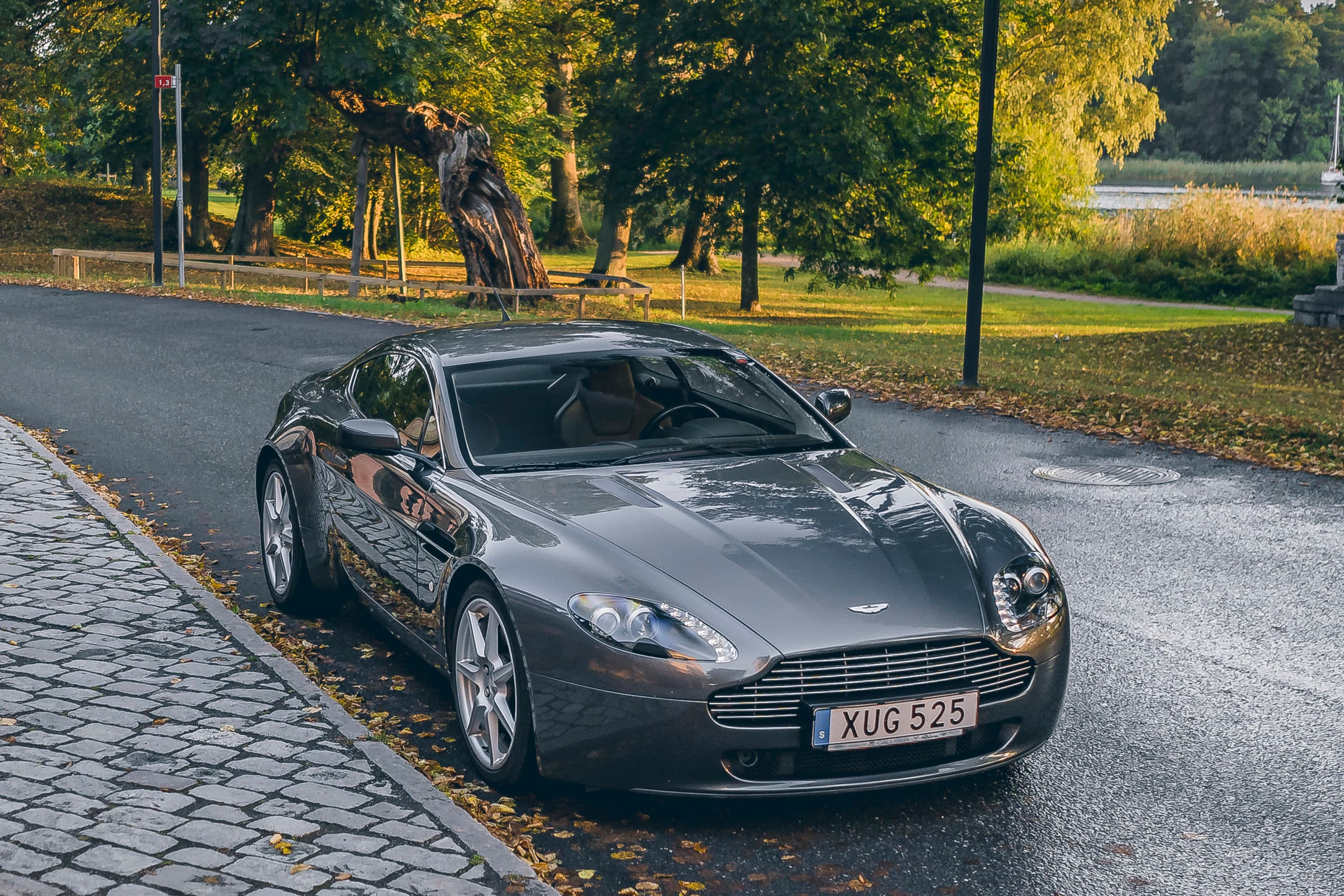 2006 Aston Martin V8 Vantage - Image 1