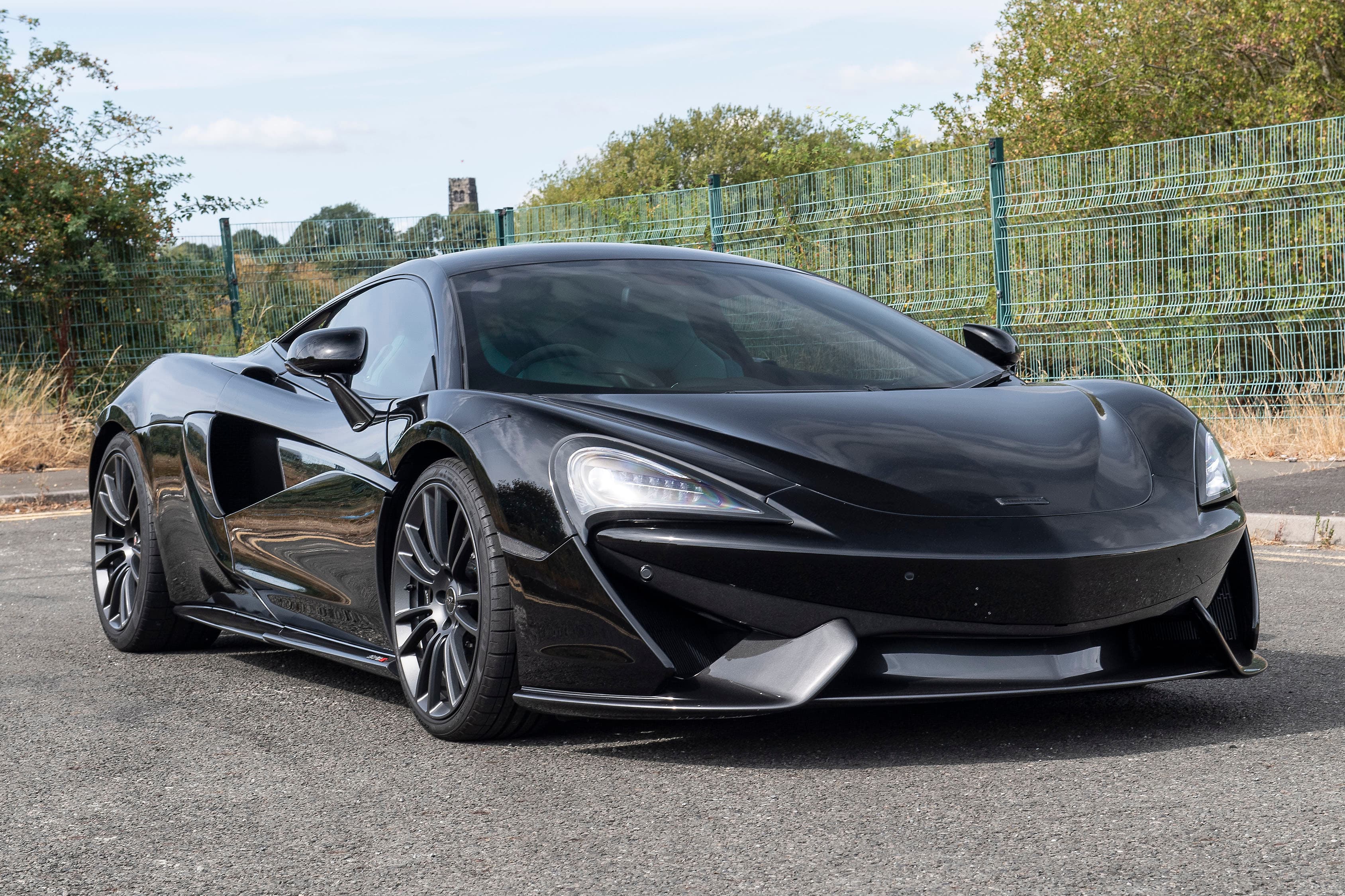2016 McLaren 570S - Image 1