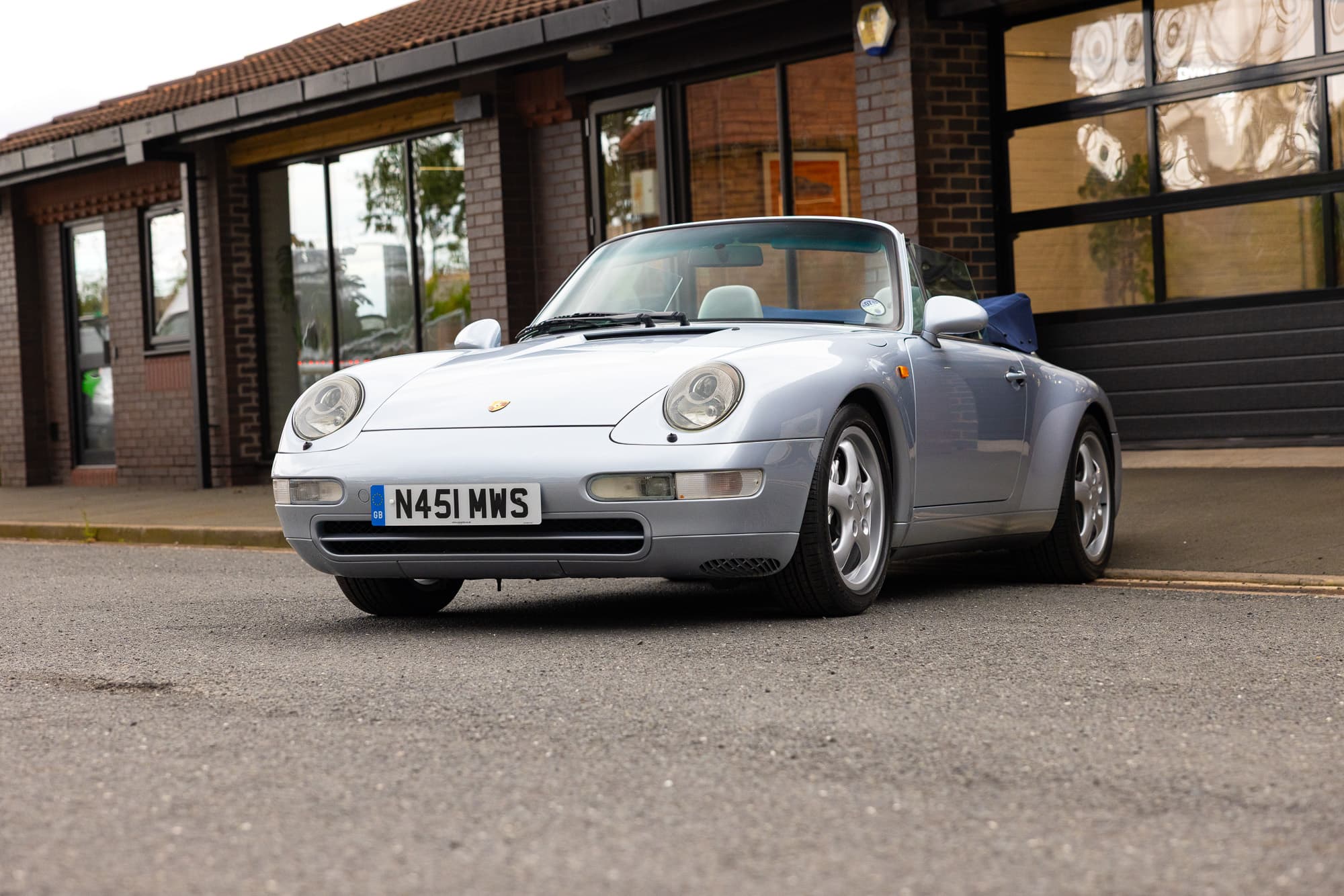 1995 Porsche 911 (993) Carrera 4 Cabriolet - Image 1