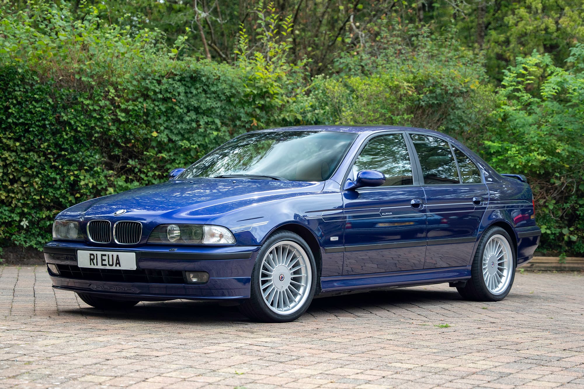 2000 BMW Alpina (E39) B10 4.6 - Image 1