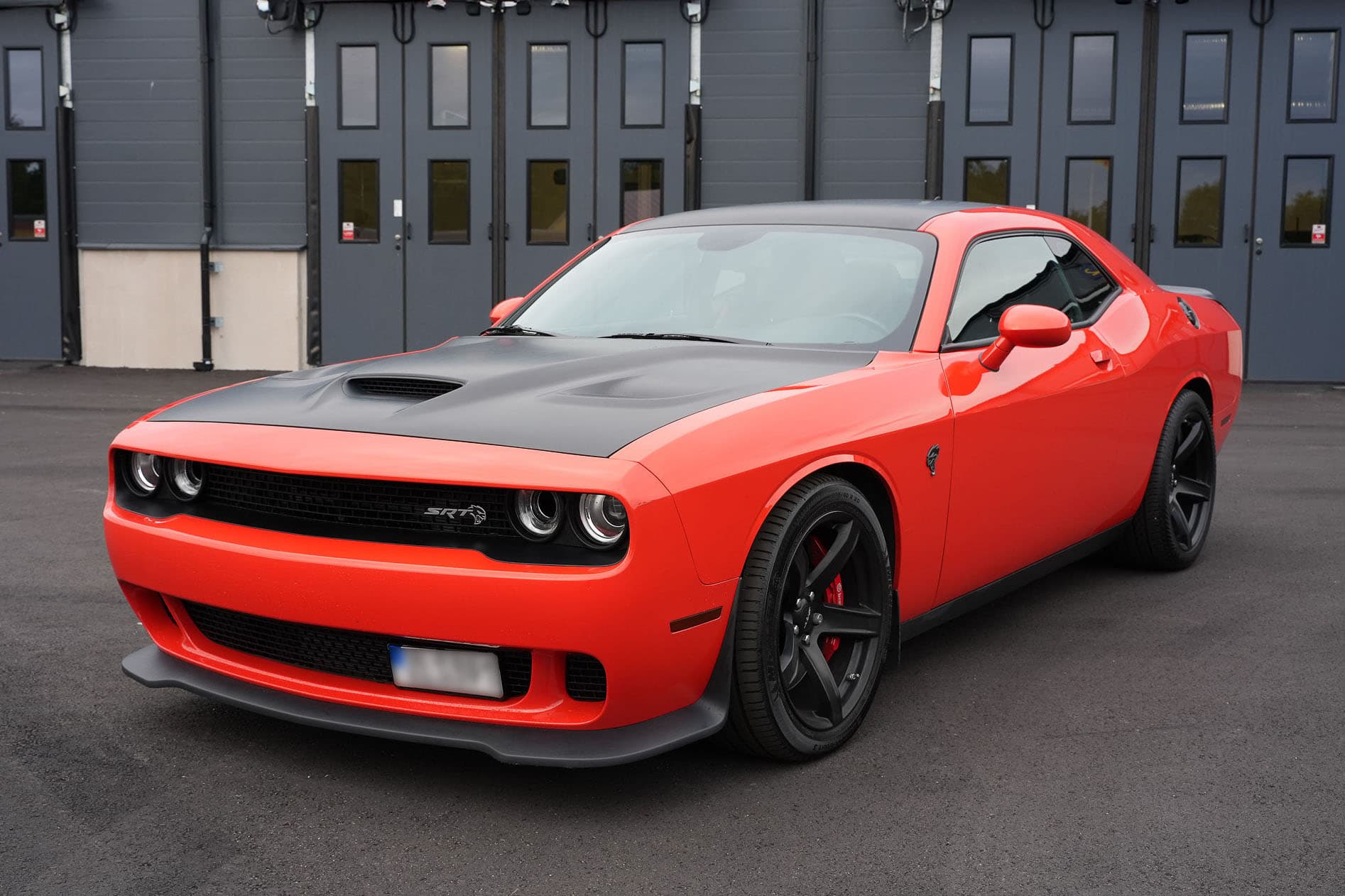 2018 Dodge Challenger SRT Hellcat - Image 1