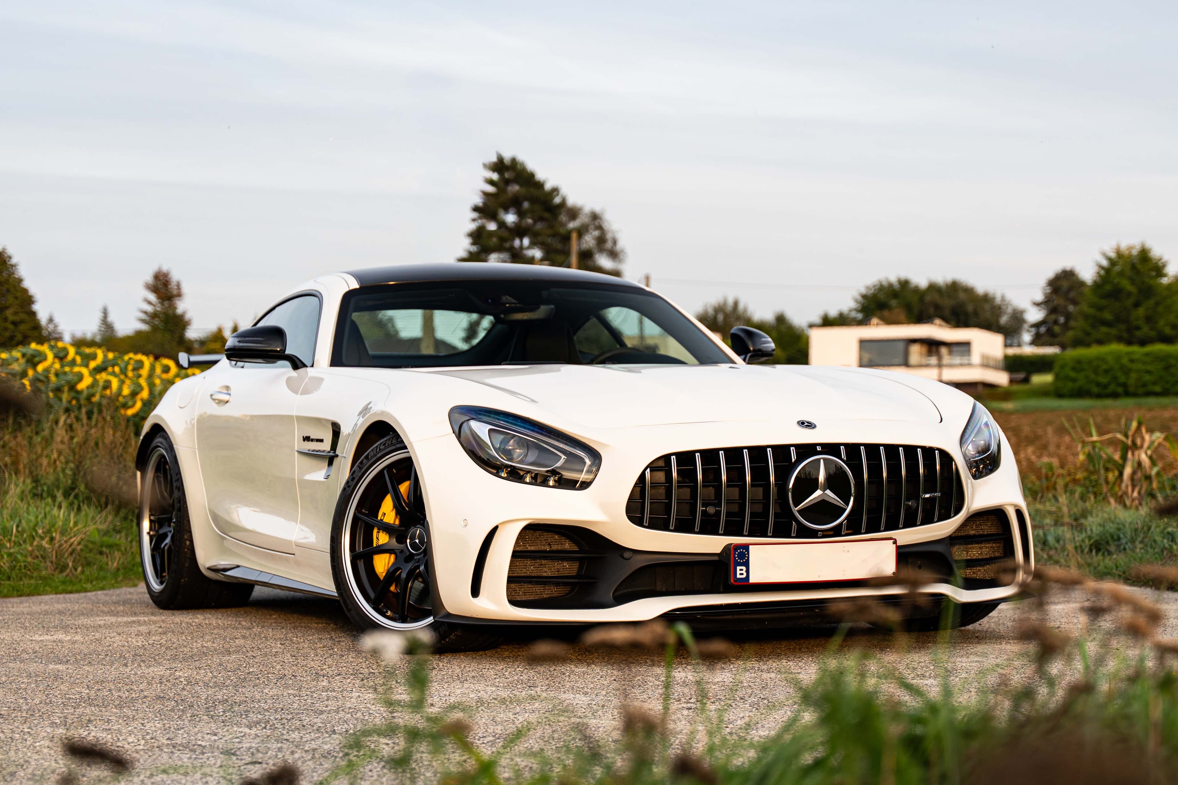2017 Mercedes-AMG GT R - Image 1