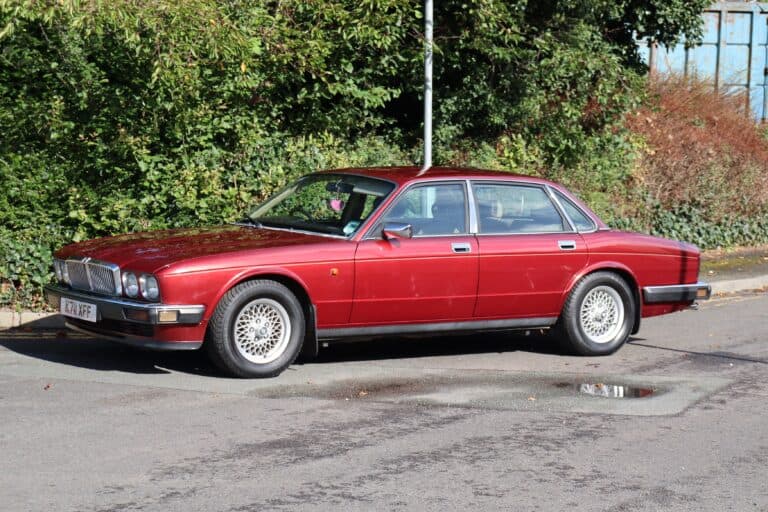 1993 Jaguar XJ6 3.2