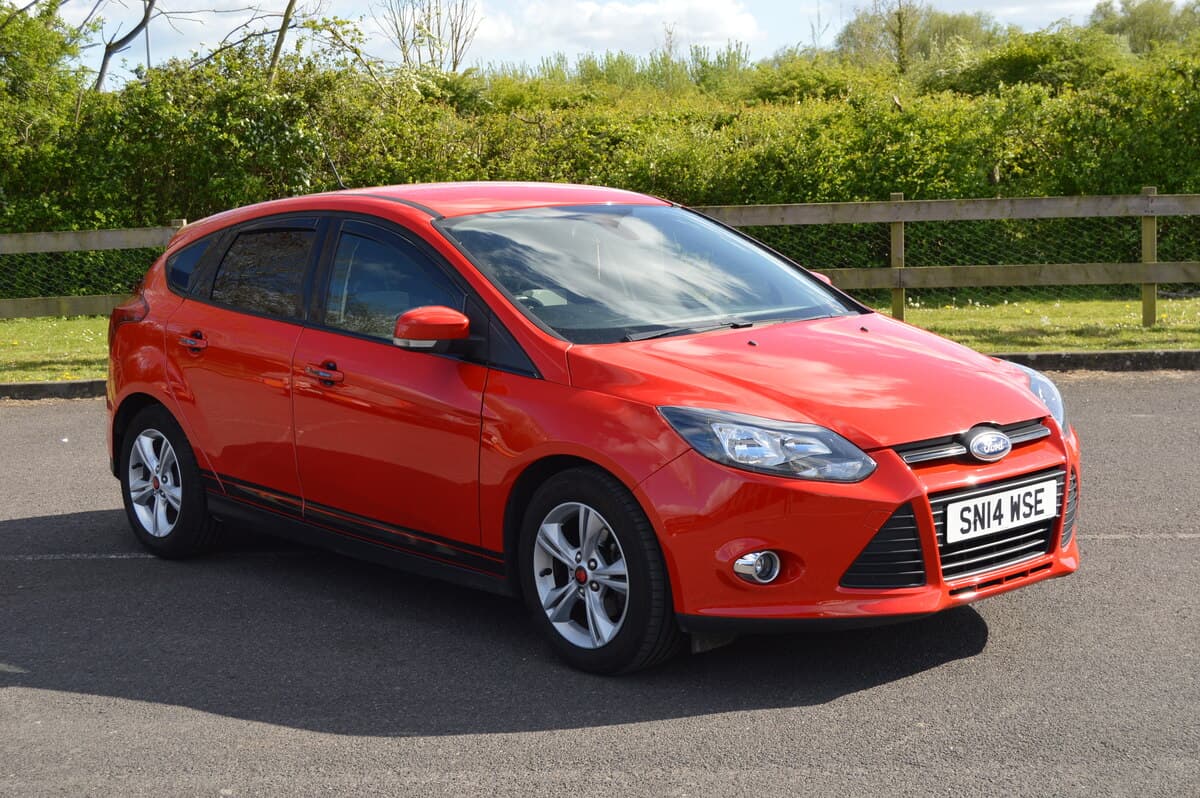 2014 Ford Focus Zetec 125 Auto - Image 1