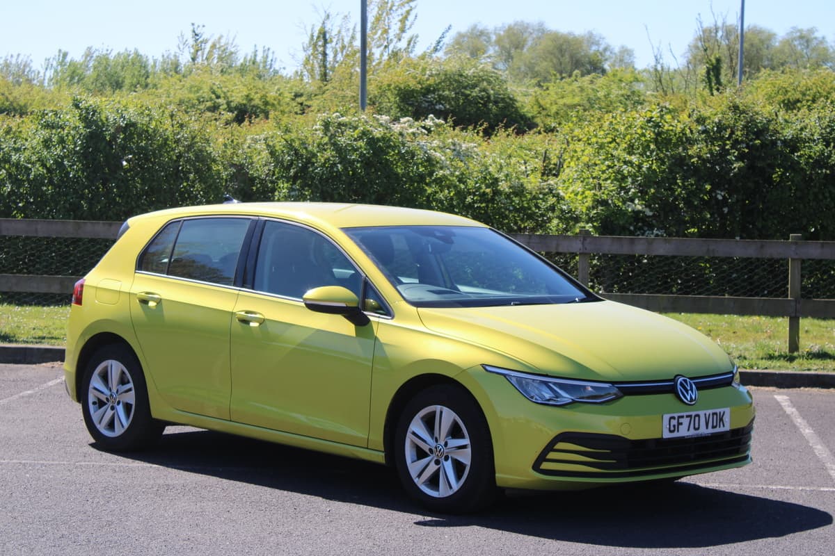 2020 Volkswagen Golf Life Etsi S-A - Image 1