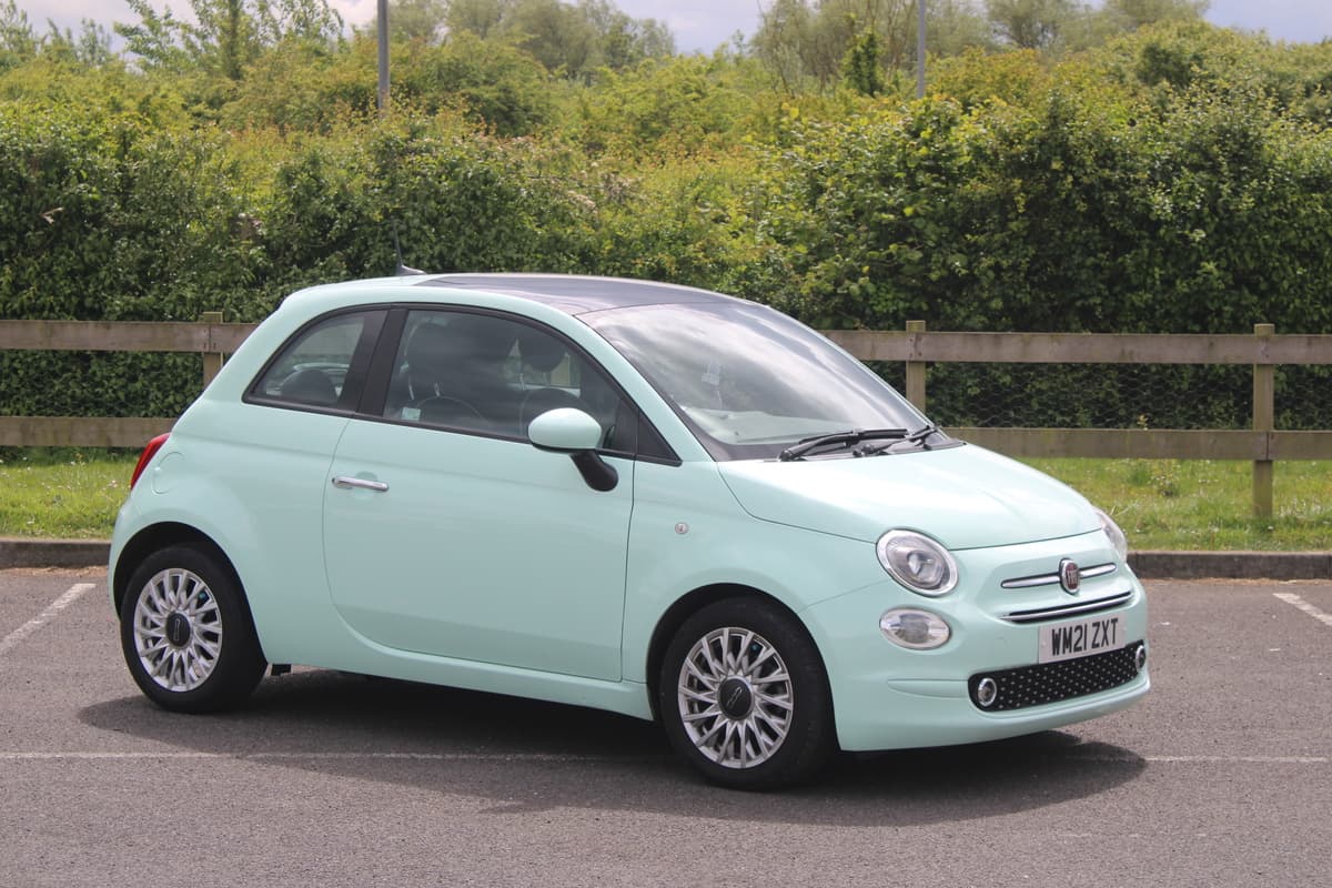 2021 Fiat 500 Lounge Mhev - Image 1
