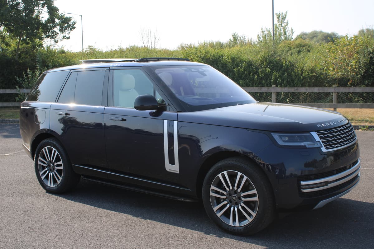 2023 Land Rover Range Rover Autobiography - Image 1