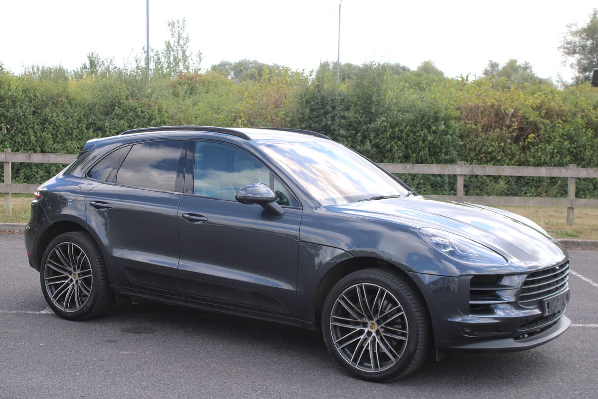 2019 Porsche Macan S S-A - Image 1