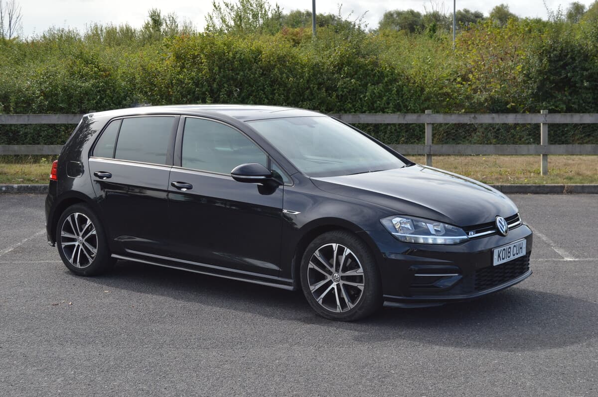 2018 Volkswagen Golf R-Line Tdi Bmt S-A - Image 1