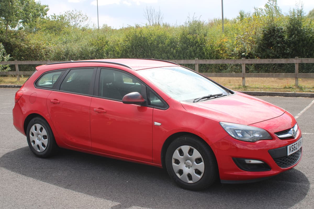 2013 Vauxhall Astra Es Cdti Ecoflex S/S - Image 1