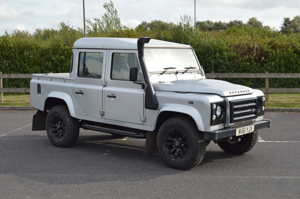 2011 Land Rover Defender 110 Xs Td D/C - Image 1