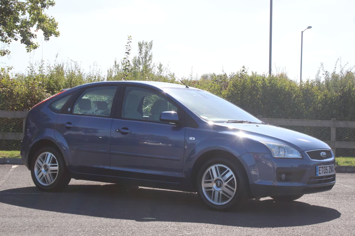 2005 Ford Focus Ghia Auto - Image 1