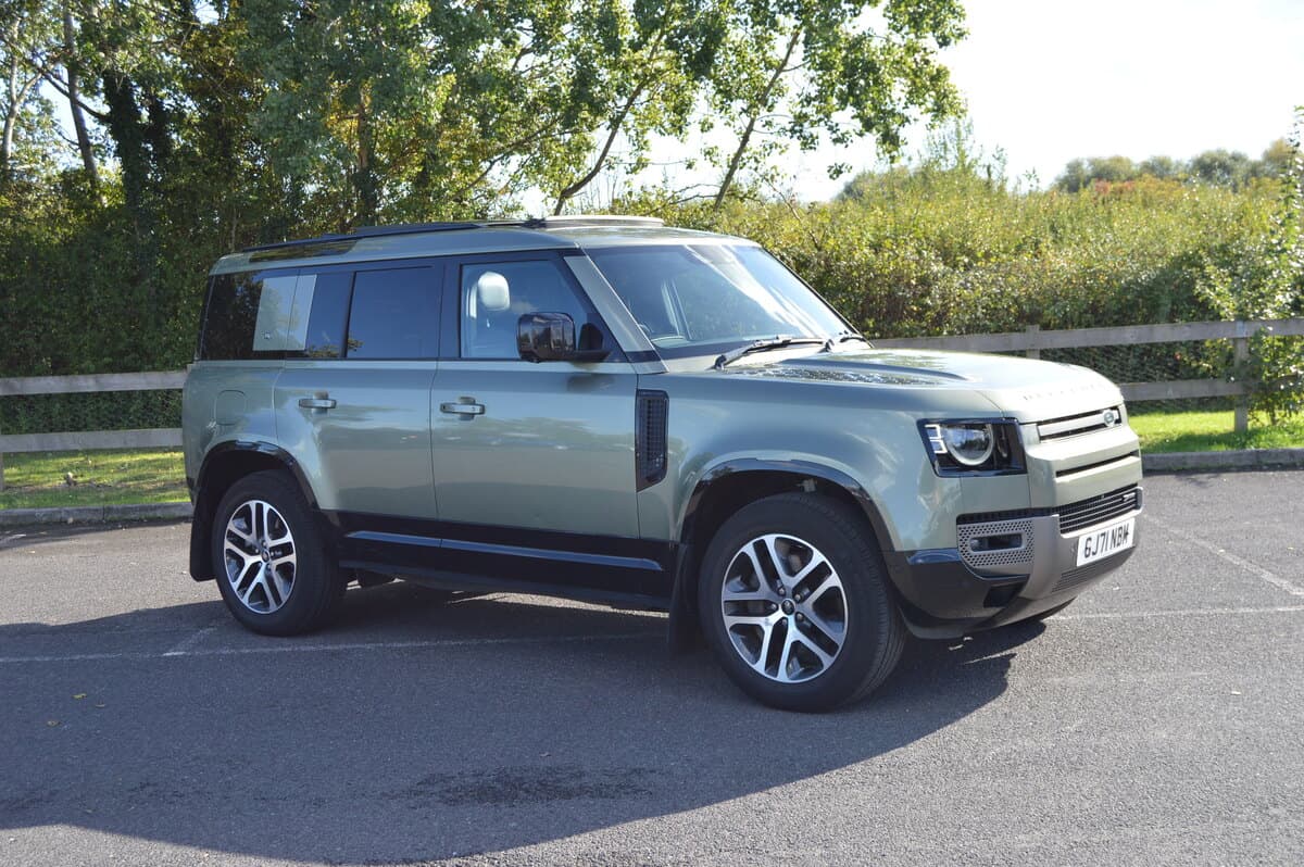 2021 Land Rover Defender X-Dynamic Hse Ph - Image 1