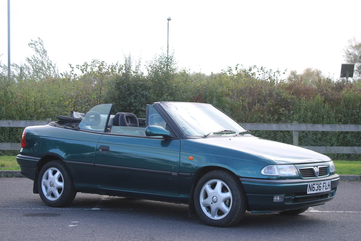 1995 Vauxhall Astra Convertible - Image 1