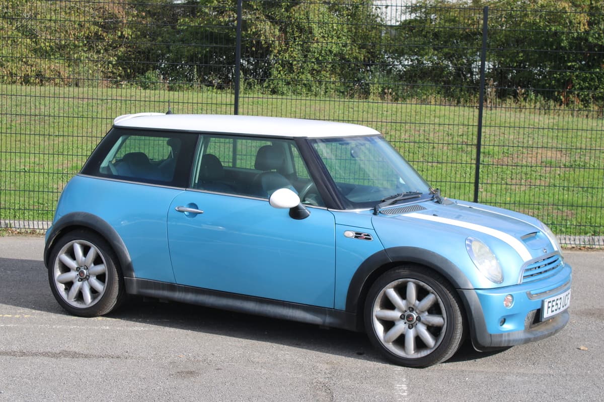 2003 Mini Mini Cooper S - Image 1