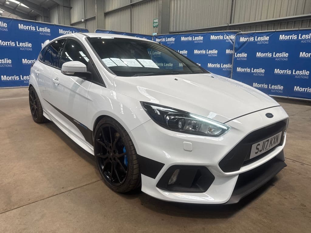 2017 Ford FOCUS R S 2.3 EcoBoost 5dr - Image 1