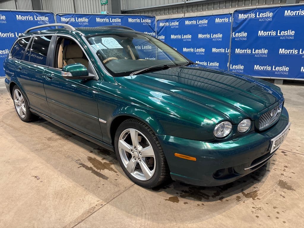 2008 Jaguar X-TYPE 2.2d Sovereign 2009 5dr Auto DPF - Image 1
