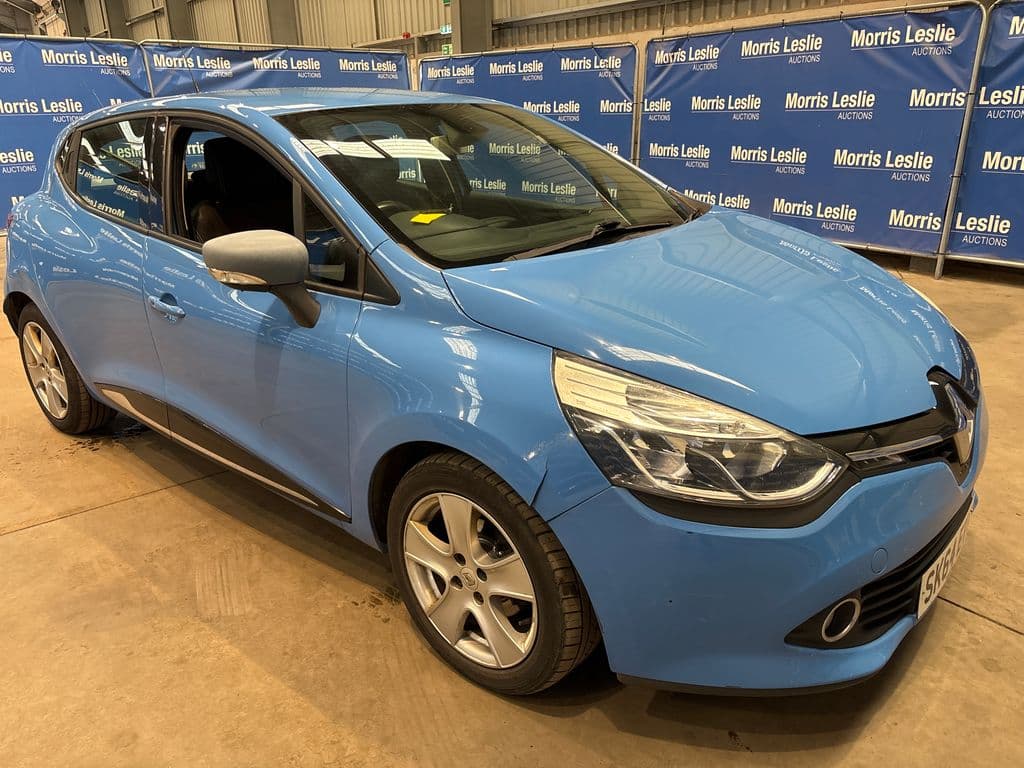 2014 Renault CLIO 1.2 16V Dynamique MediaNav 5dr - Image 1