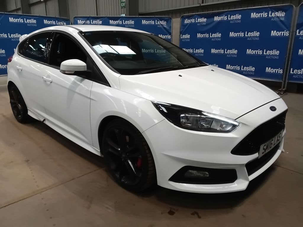 2016 Ford FOCUS 2.0 TDCi 185 ST-2 5dr - Image 1