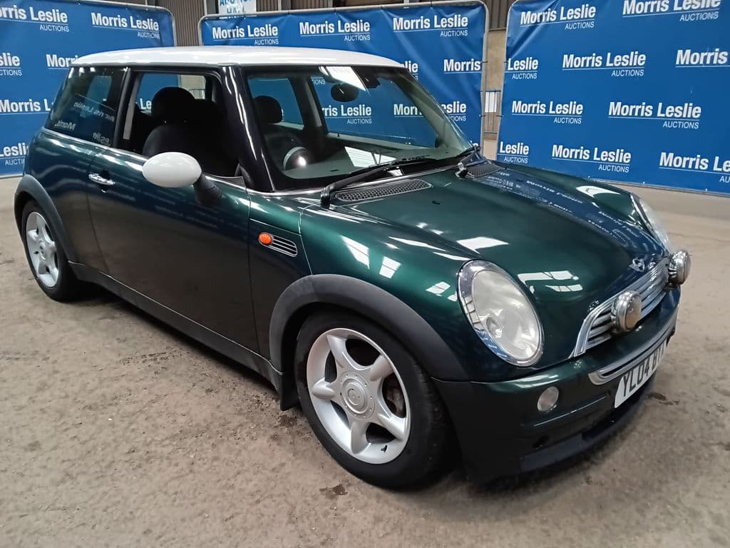 2004 Mini MINI COOPER - Image 1