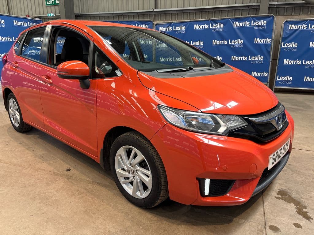 2016 Honda JAZZ 1.3 SE 5dr - Image 1
