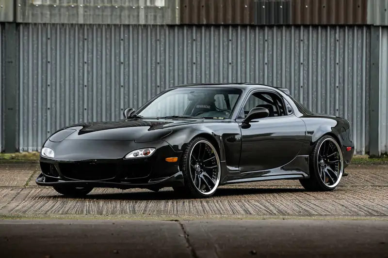 1993 Mazda RX-7 (5.7-Litre V8) - Image 1