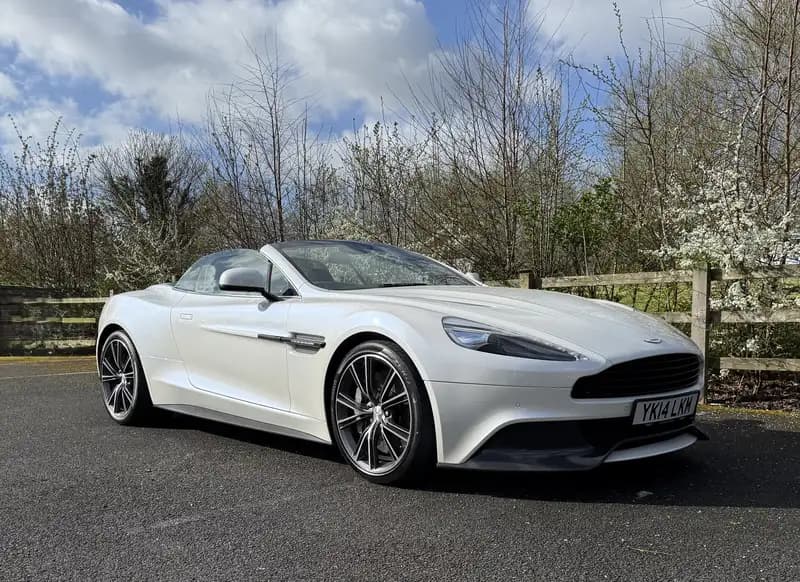 2014 Aston Martin Vanquish Volante - Image 1