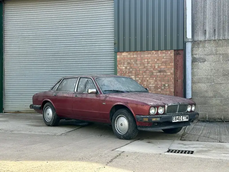 1988 Jaguar XJ6 (XJ40) 3.6-Litre - Image 1