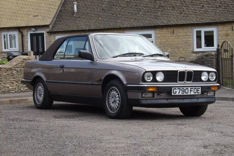1989 BMW 320i Convertible (E30) Auto with Hardtop - 39,000 Miles - Image 1