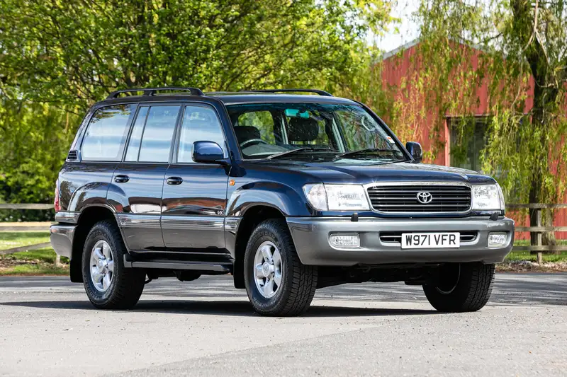 2000 Toyota Land Cruiser Amazon VX - 36,424 Miles - Image 1